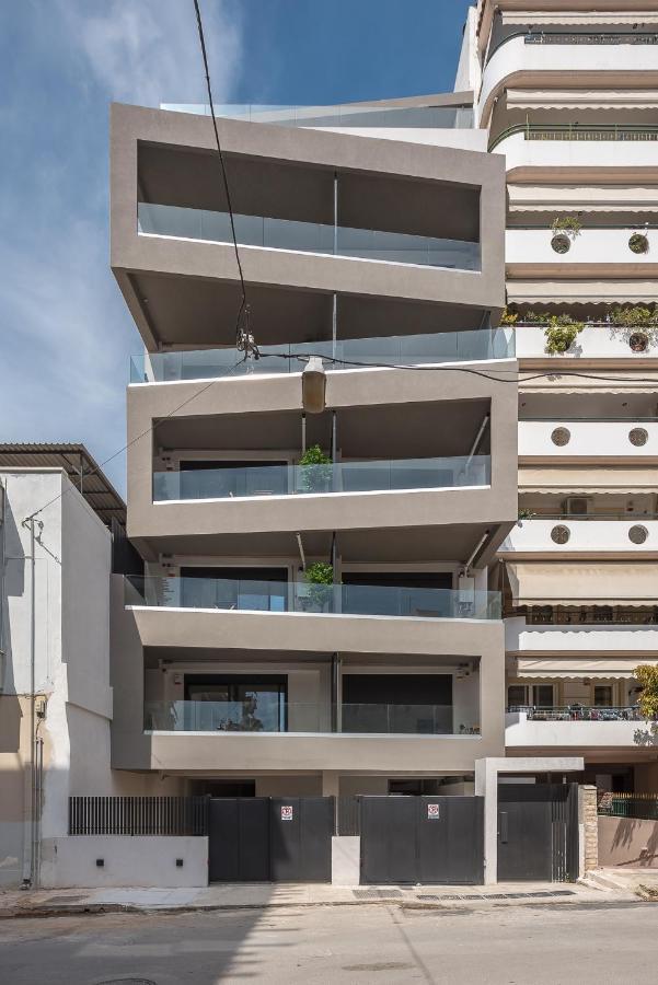 Stylish Urban Suites Atene Esterno foto