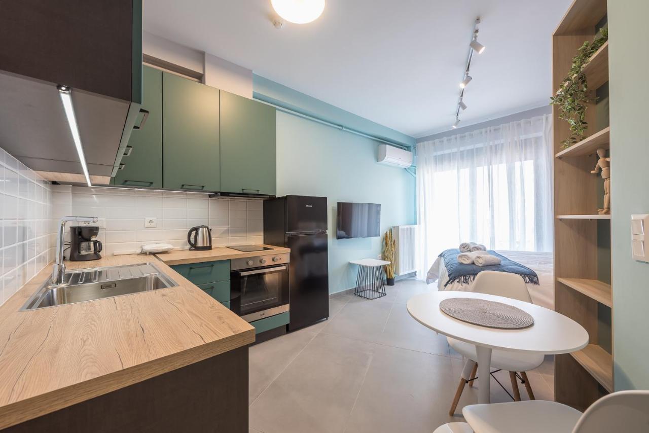Stylish Urban Suites Atene Esterno foto
